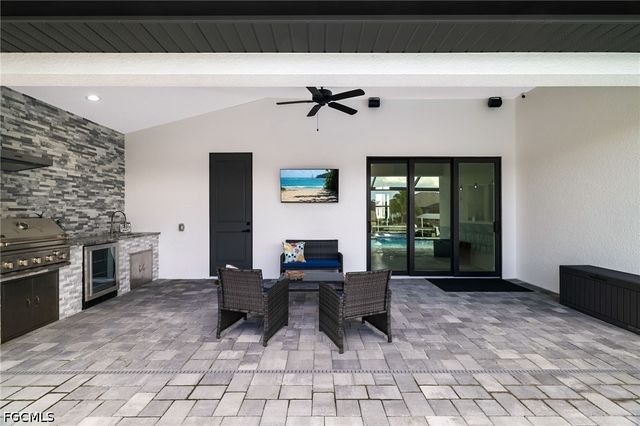 1806 NW 38th PL, Cape Coral, FL 33993