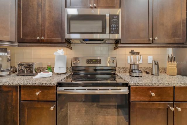 7568 MARKER AVENUE, Kissimmee, FL 34747