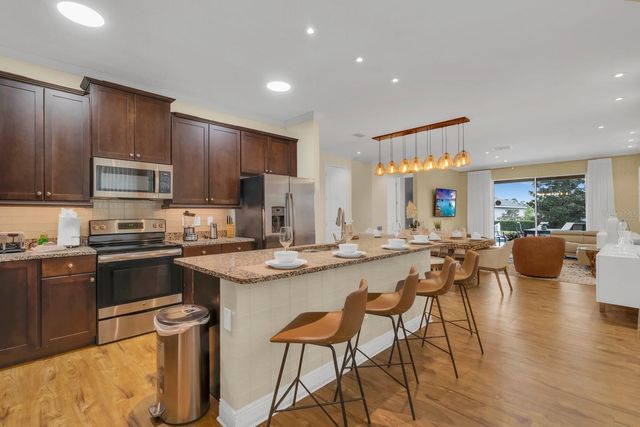 7568 MARKER AVENUE, Kissimmee, FL 34747