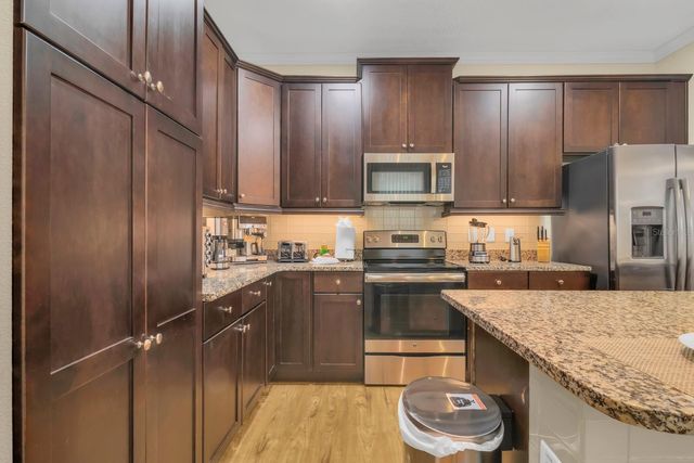 7568 MARKER AVENUE, Kissimmee, FL 34747