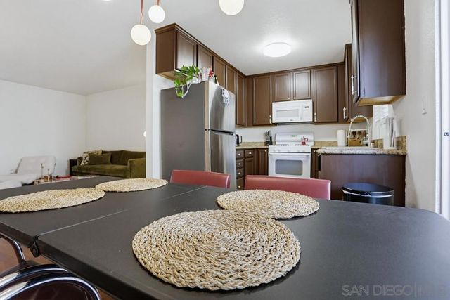 510 Calle Montecito 53, Oceanside, CA 92057