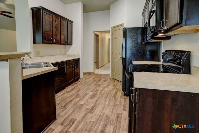 1316 Fern Court, Gonzales, TX 78629