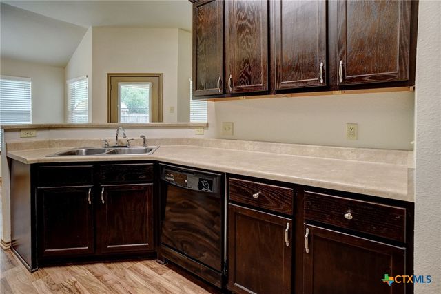 1316 Fern Court, Gonzales, TX 78629