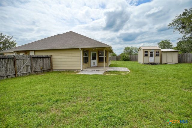 1316 Fern Court, Gonzales, TX 78629