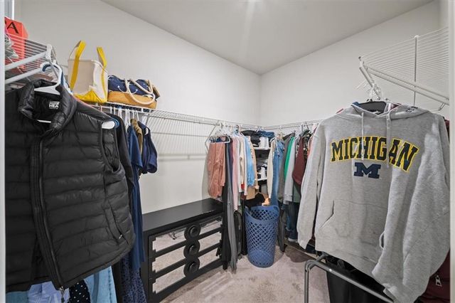 301 Braswell Court, Woodstock, GA 30188