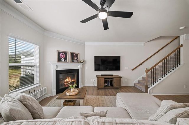 301 Braswell Court, Woodstock, GA 30188