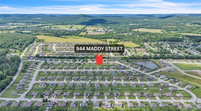 944 Maddy Street, Elkins, AR 72727