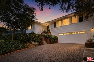288 Tavistock Avenue, Los Angeles, CA 90049