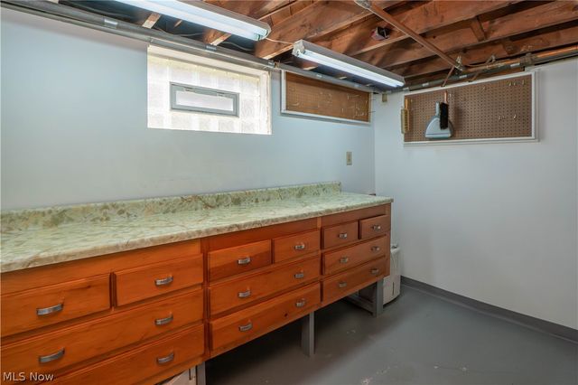 5372 Porter Road, North Olmsted, OH 44070