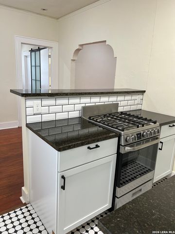 128 W Magnolia Ave Apt 3, San Antonio, TX 78212
