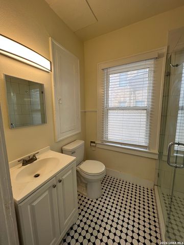 128 W Magnolia Ave Apt 3, San Antonio, TX 78212