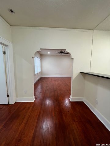 128 W Magnolia Ave Apt 3, San Antonio, TX 78212