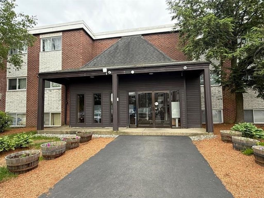128 Loudon Rd Apt 11F, Concord, NH 03301
