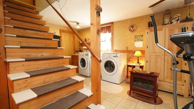 70 Westwood Park Circle, Attleboro, MA 02703