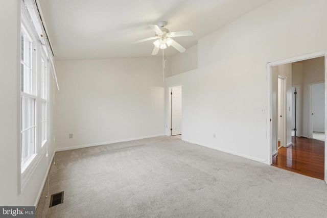 14315 UNIFORM DR, Centreville, VA 20121