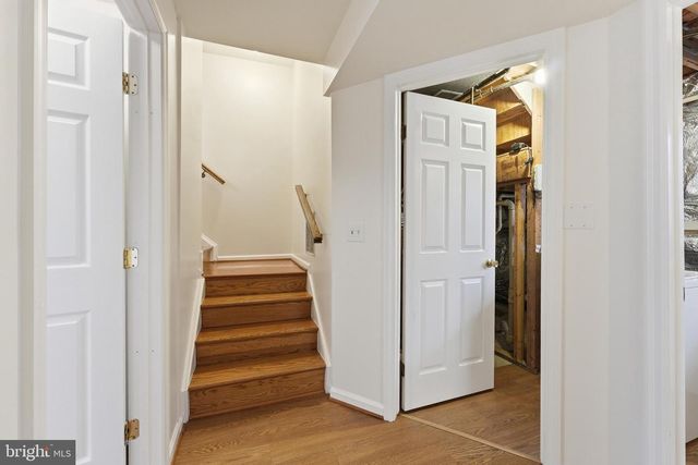 14315 UNIFORM DR, Centreville, VA 20121