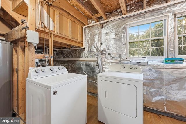 14315 UNIFORM DR, Centreville, VA 20121