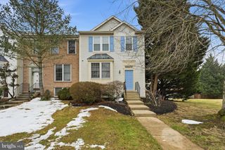 14315 UNIFORM DR, Centreville, VA 20121