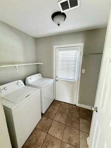 15914 Mill Hollow Drive, Houston, TX 77084