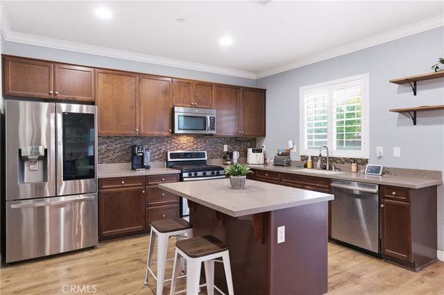 41794 Clark Way, Murrieta, CA 92562