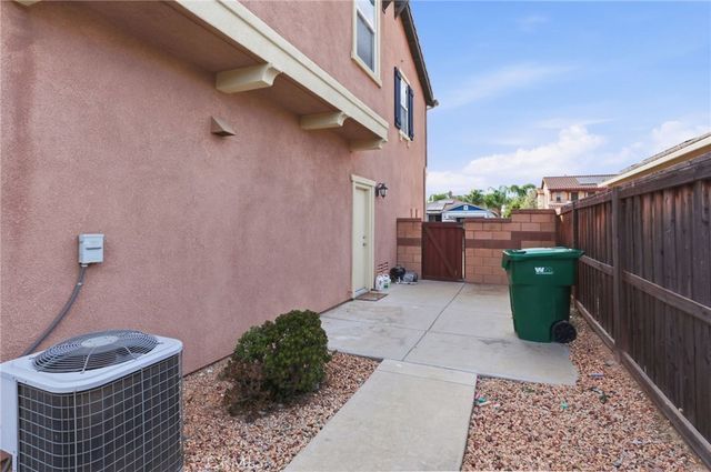 41794 Clark Way, Murrieta, CA 92562