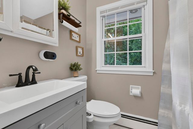 243 Gabrielle Street, Manchester, NH 03103
