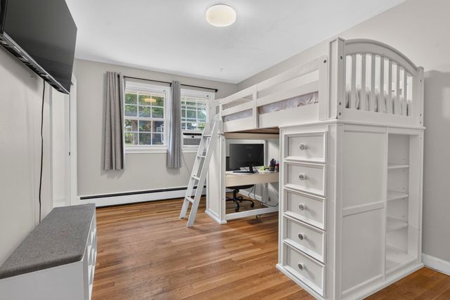 243 Gabrielle Street, Manchester, NH 03103