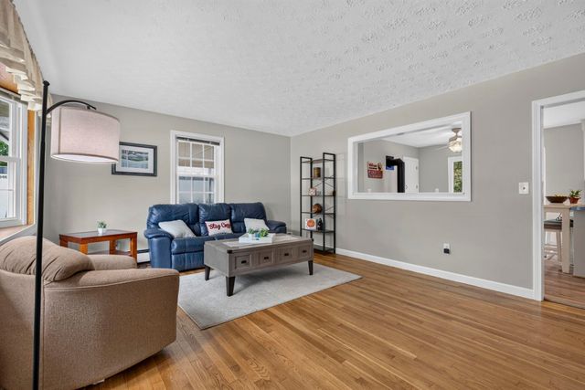 243 Gabrielle Street, Manchester, NH 03103