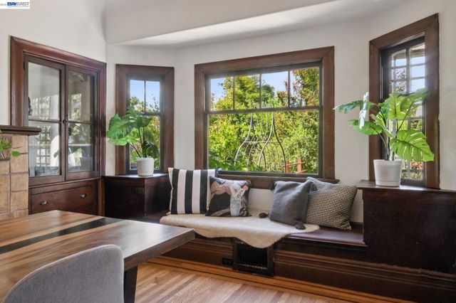 731 60TH STREET, Oakland, CA 94609