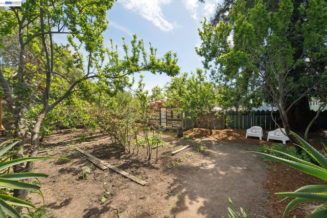 731 60TH STREET, Oakland, CA 94609