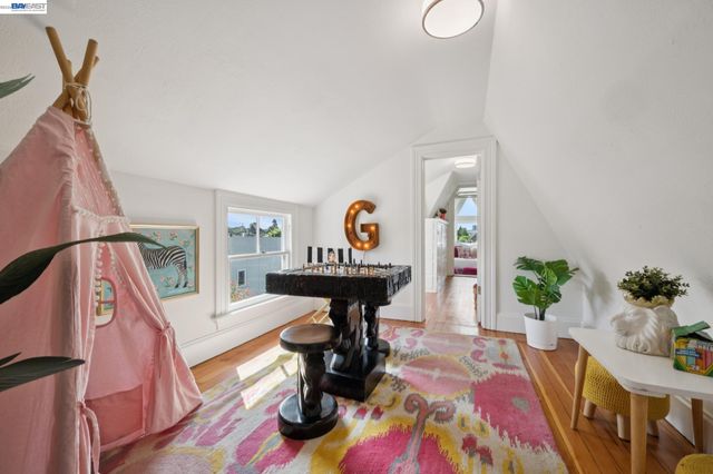 731 60TH STREET, Oakland, CA 94609