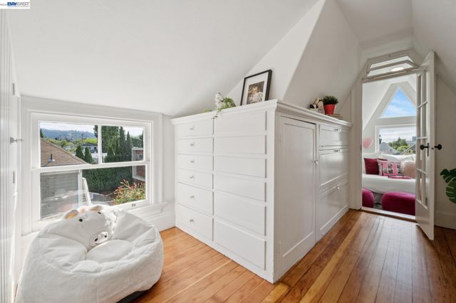 731 60TH STREET, Oakland, CA 94609