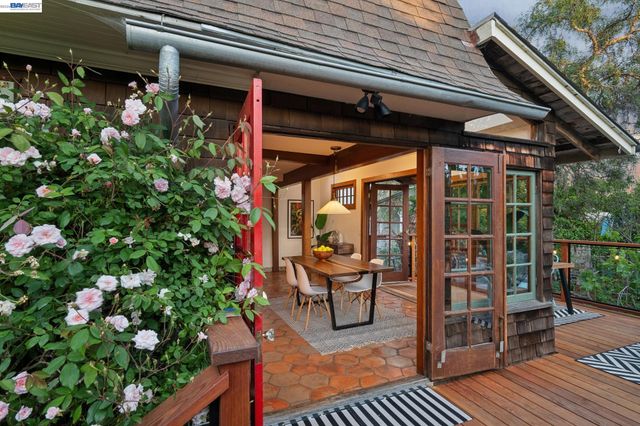 731 60TH STREET, Oakland, CA 94609