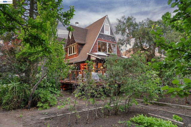 731 60TH STREET, Oakland, CA 94609