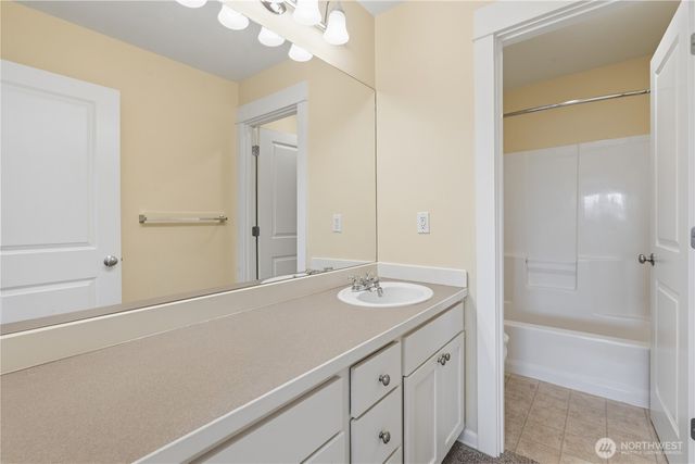 15384 129th Avenue NE, Woodinville, WA 98072