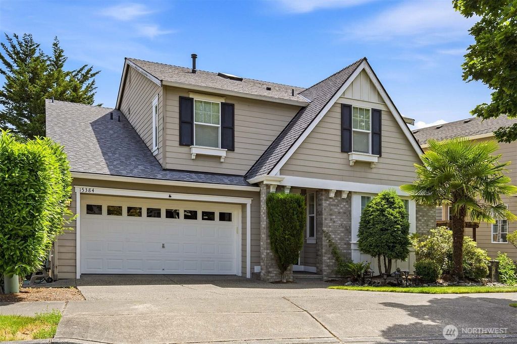 15384 129th Avenue NE, Woodinville, WA 98072