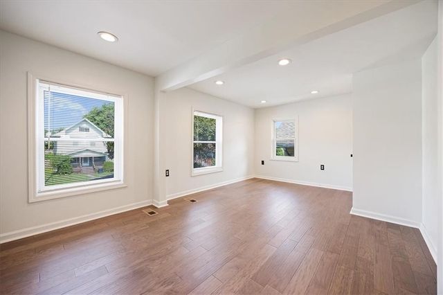 2939 WAYNE Avenue, Kansas City, MO 64109