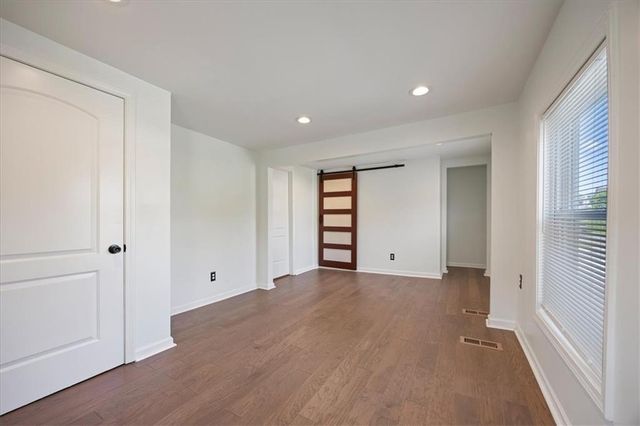 2939 WAYNE Avenue, Kansas City, MO 64109