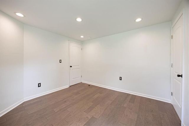 2939 WAYNE Avenue, Kansas City, MO 64109