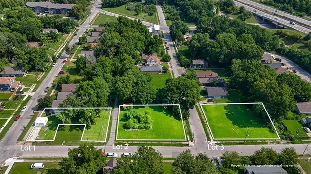 2939 WAYNE Avenue, Kansas City, MO 64109