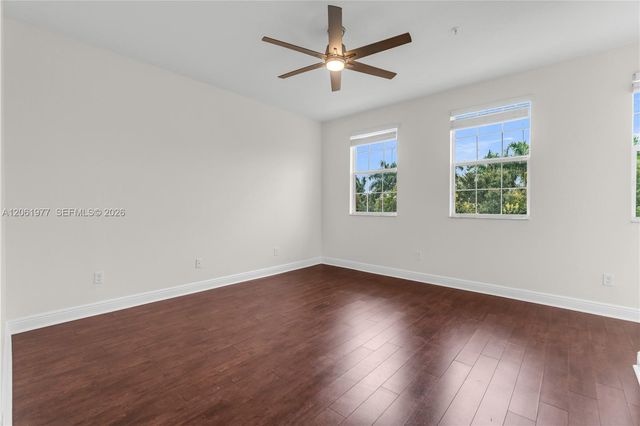 936 SW 147th Avenue 2903, Pembroke Pines, FL 33027