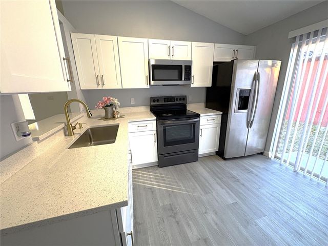 5218 FLORIDA HOLLY DRIVE, Orlando, FL 32811