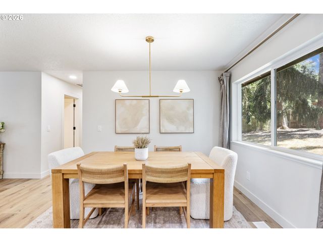 14050 Sw WILSON Dr, Beaverton, OR 97008