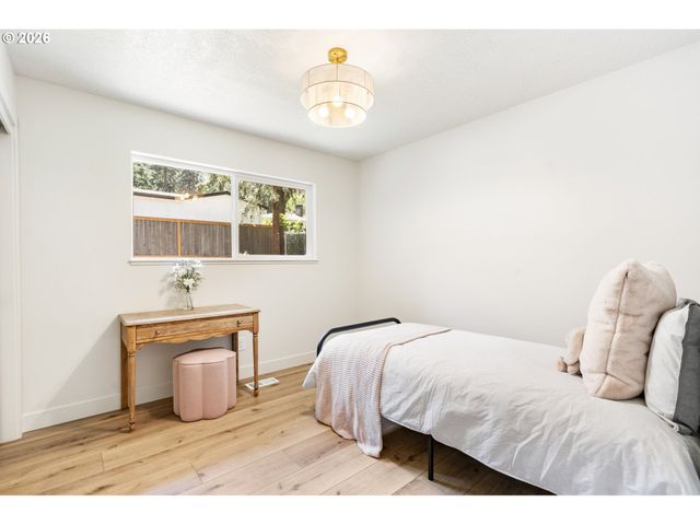14050 Sw WILSON Dr, Beaverton, OR 97008