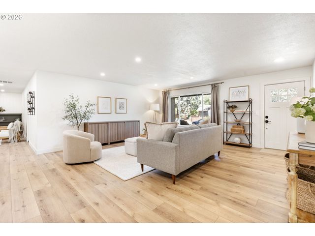 14050 Sw WILSON Dr, Beaverton, OR 97008