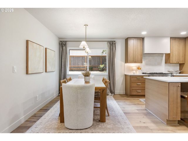 14050 Sw WILSON Dr, Beaverton, OR 97008