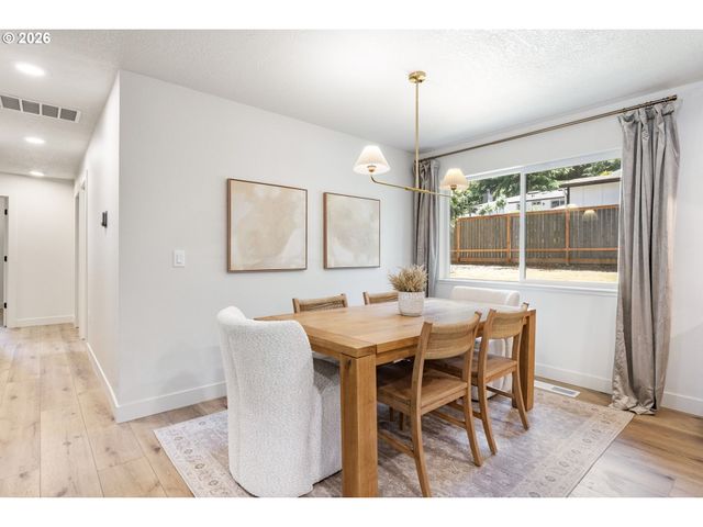 14050 Sw WILSON Dr, Beaverton, OR 97008