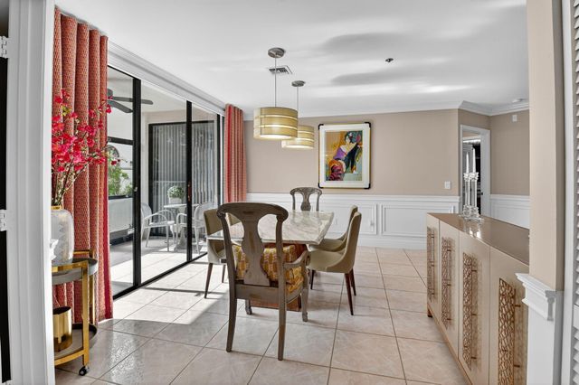 5157 Floria Way F, Boynton Beach, FL 33437