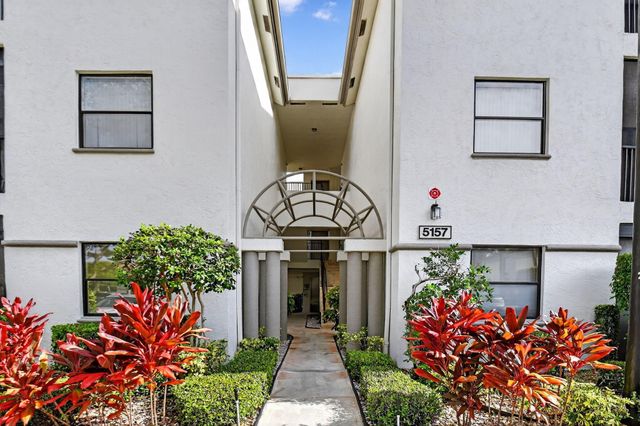 5157 Floria Way F, Boynton Beach, FL 33437
