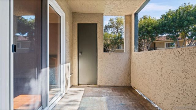 7595 Charmant 707, San Diego, CA 92122